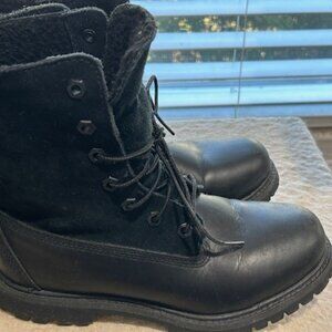 Timberland Waterproof Foldover Teddy Fleece Black Suede Boot Size 6 model 8661A